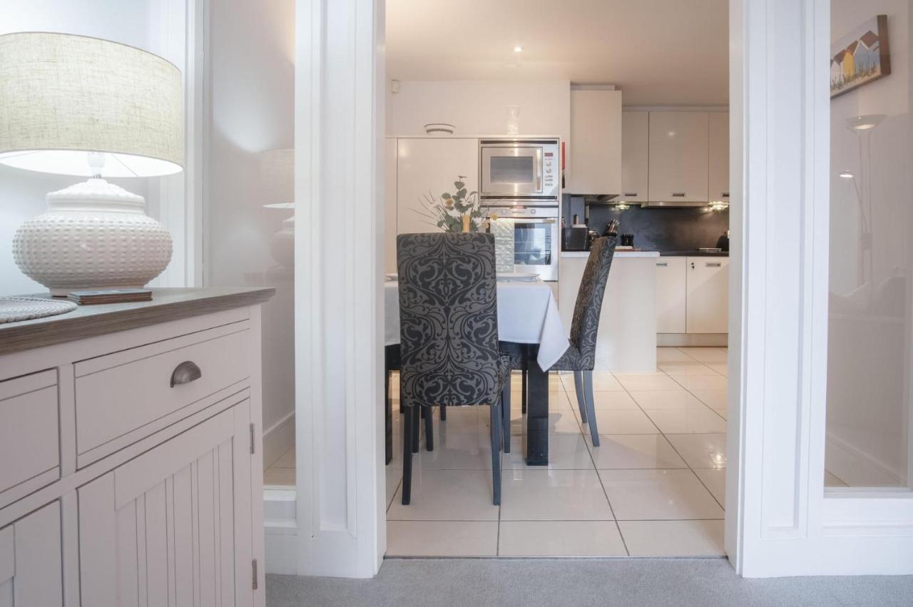 Minarvon - 2 Bedroom Apartment - Saundersfoot Zewnętrze zdjęcie